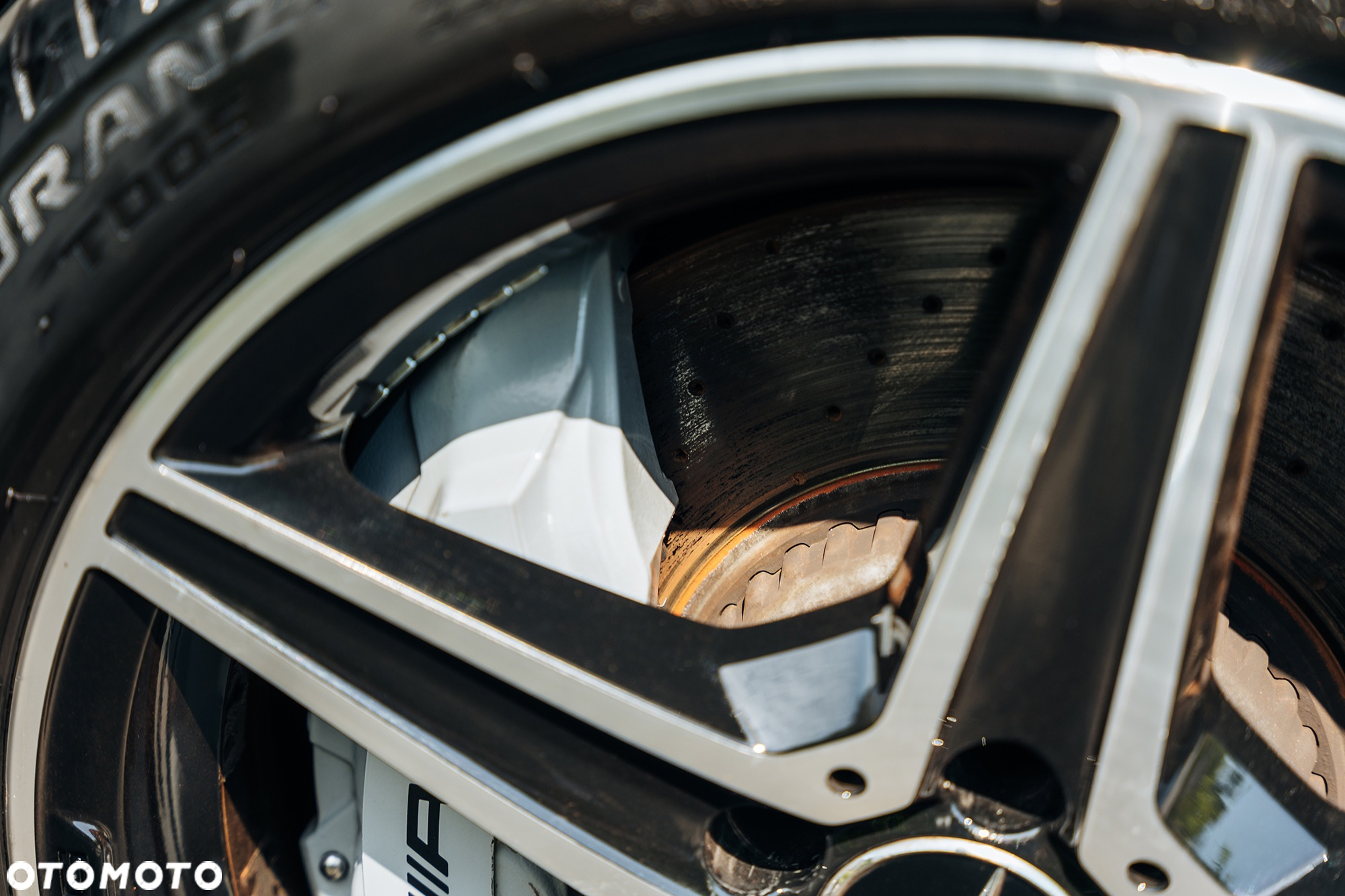 Mercedes-Benz Klasa C AMG 43 4Matic 9G-TRONIC - 17