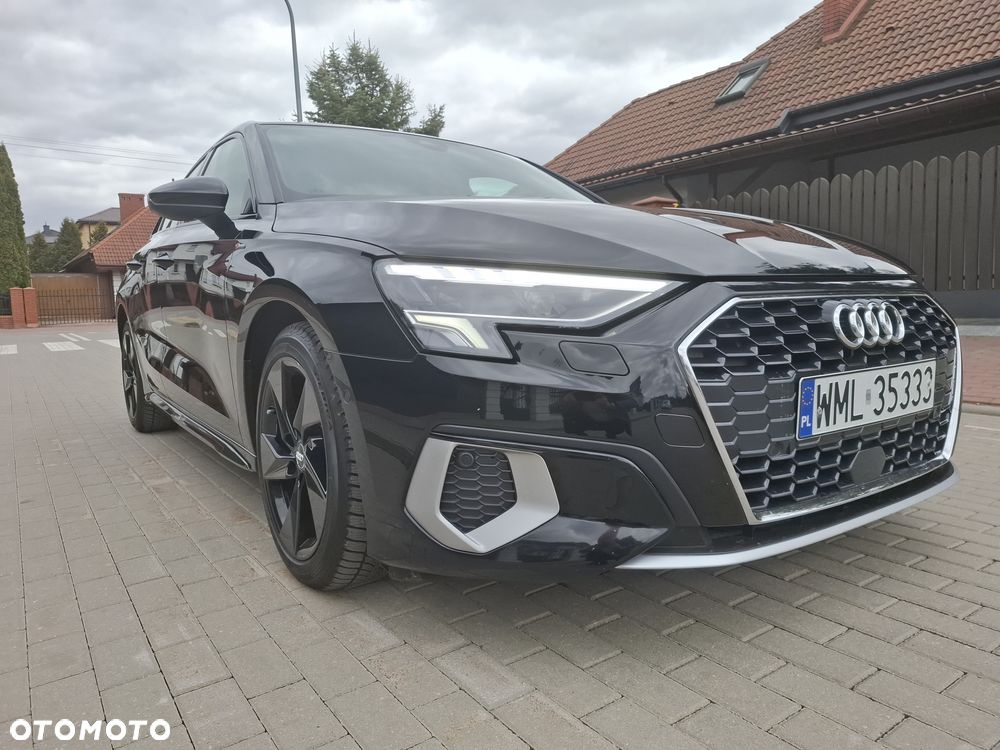 Audi A3 Sportback 30 TDI S line - 4