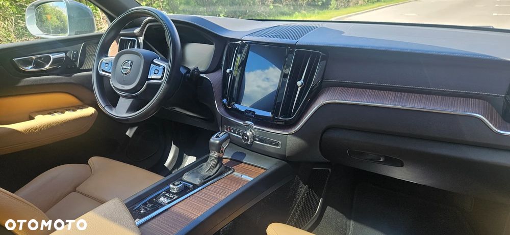 Volvo XC 60 T4 Inscription - 9
