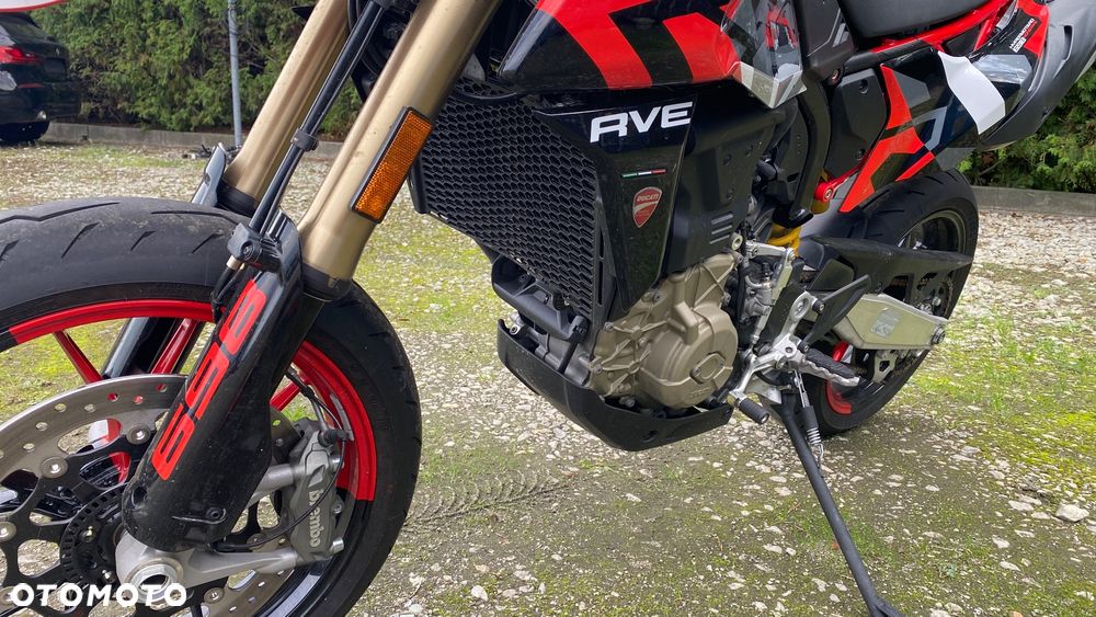 Ducati Hypermotard - 14