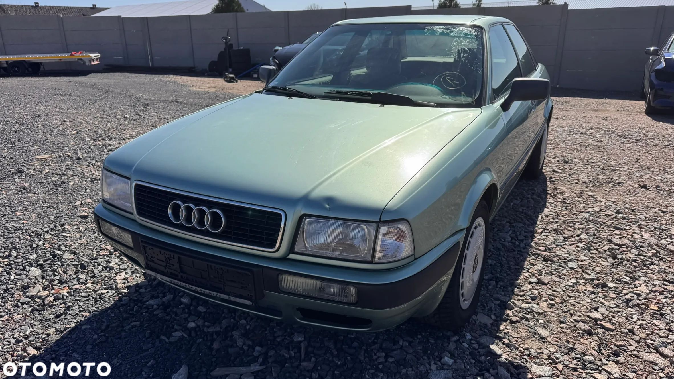 Audi 80 2.0 E - 1