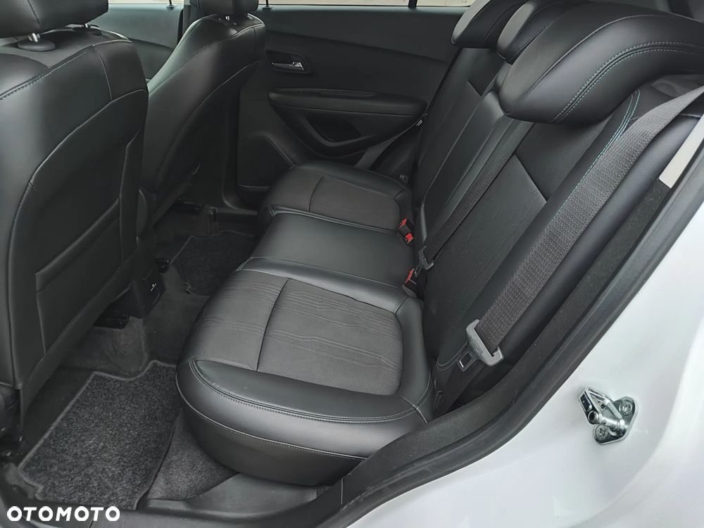 Chevrolet Trax 1.6 LS - 6