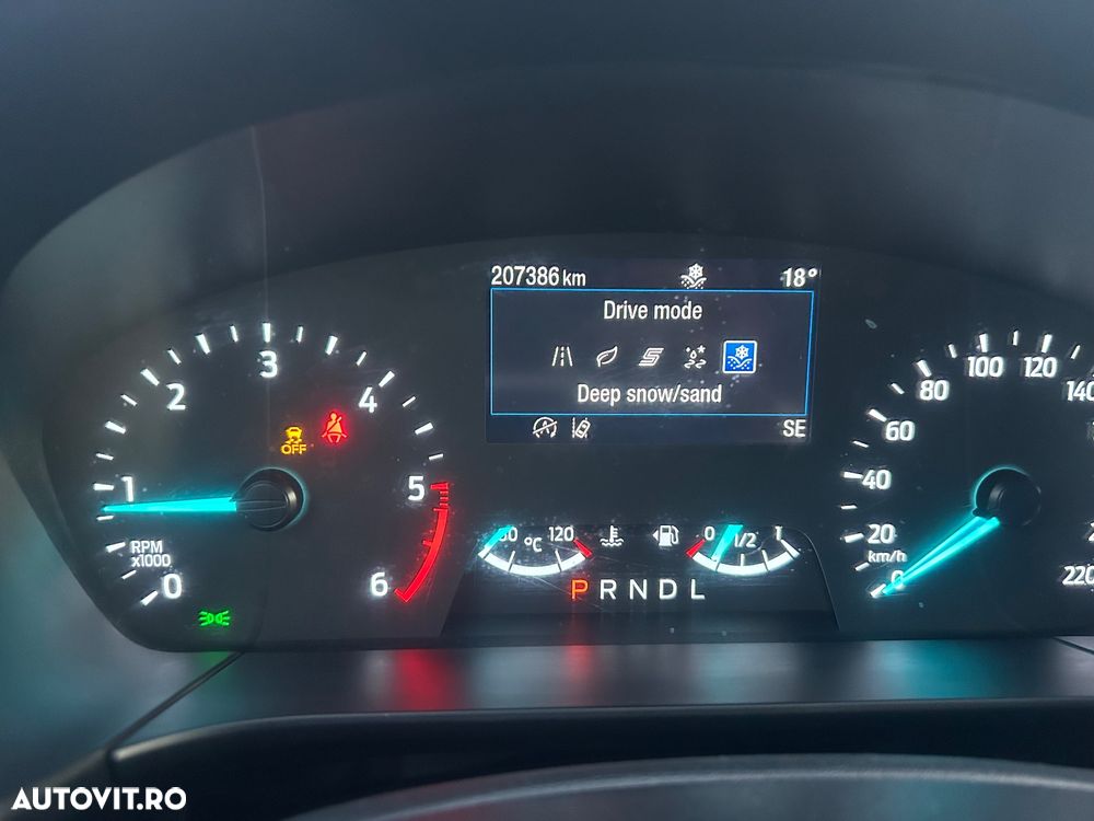 Ford Kuga - 7