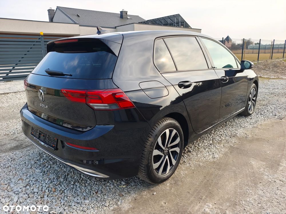 Volkswagen Golf 1.5 TSI BMT Evo Comfortline - 3
