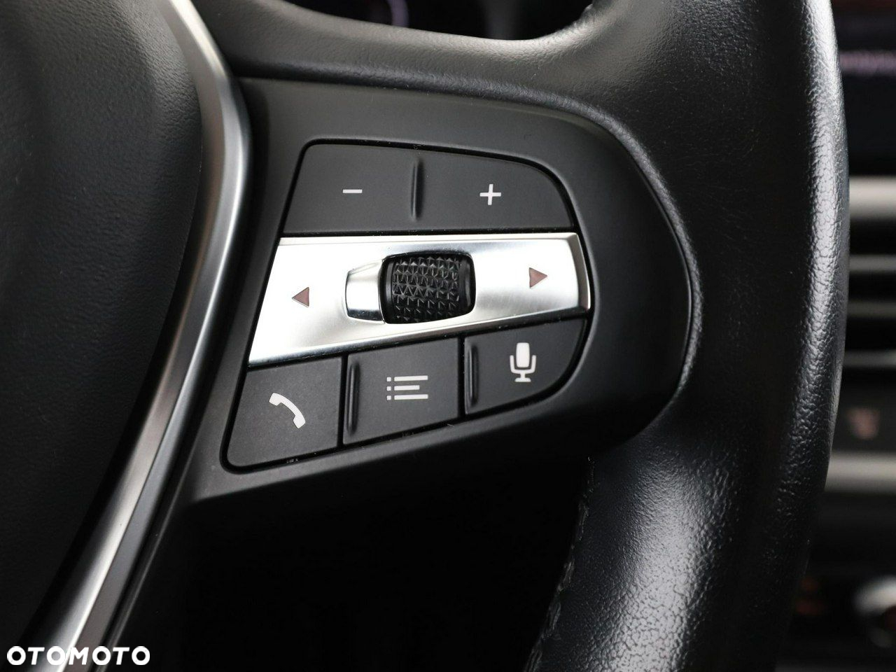 BMW Seria 3 320d xDrive Advantage - 34