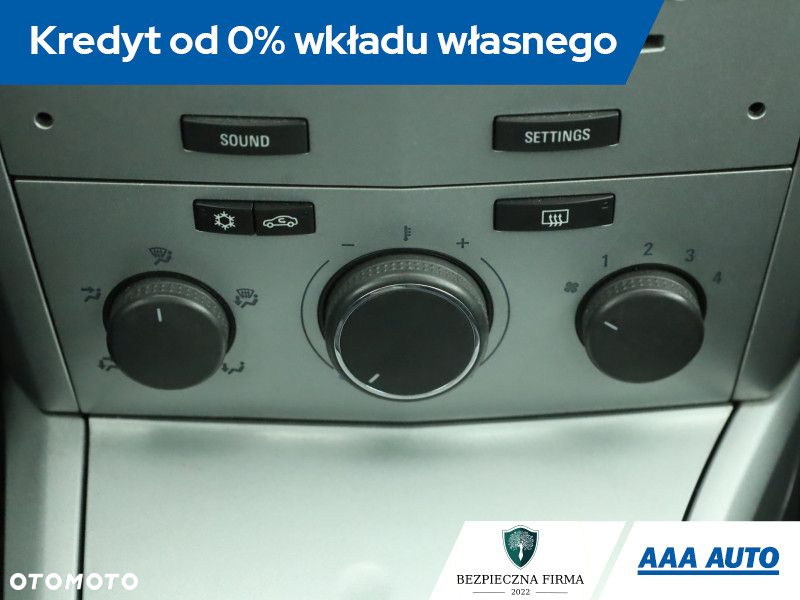 Opel Astra - 13