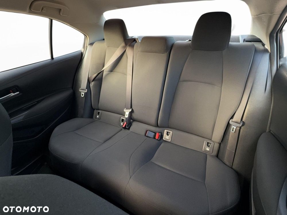 Toyota Corolla 1.6 Comfort - 24