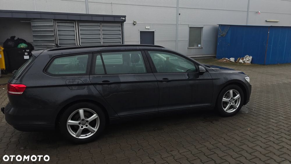 Volkswagen Passat - 7