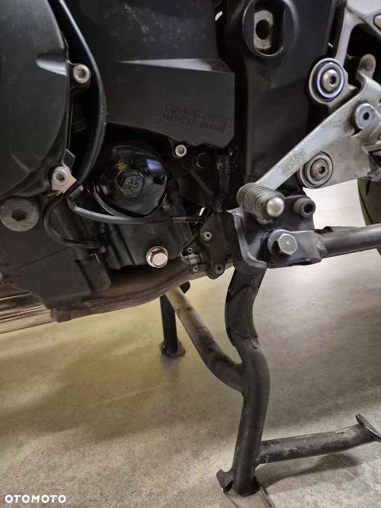 Yamaha FZ6 - 17