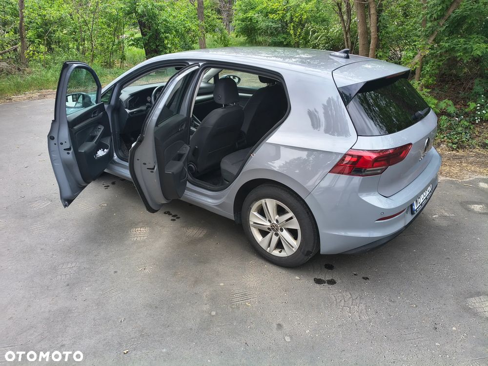 Volkswagen Golf - 2