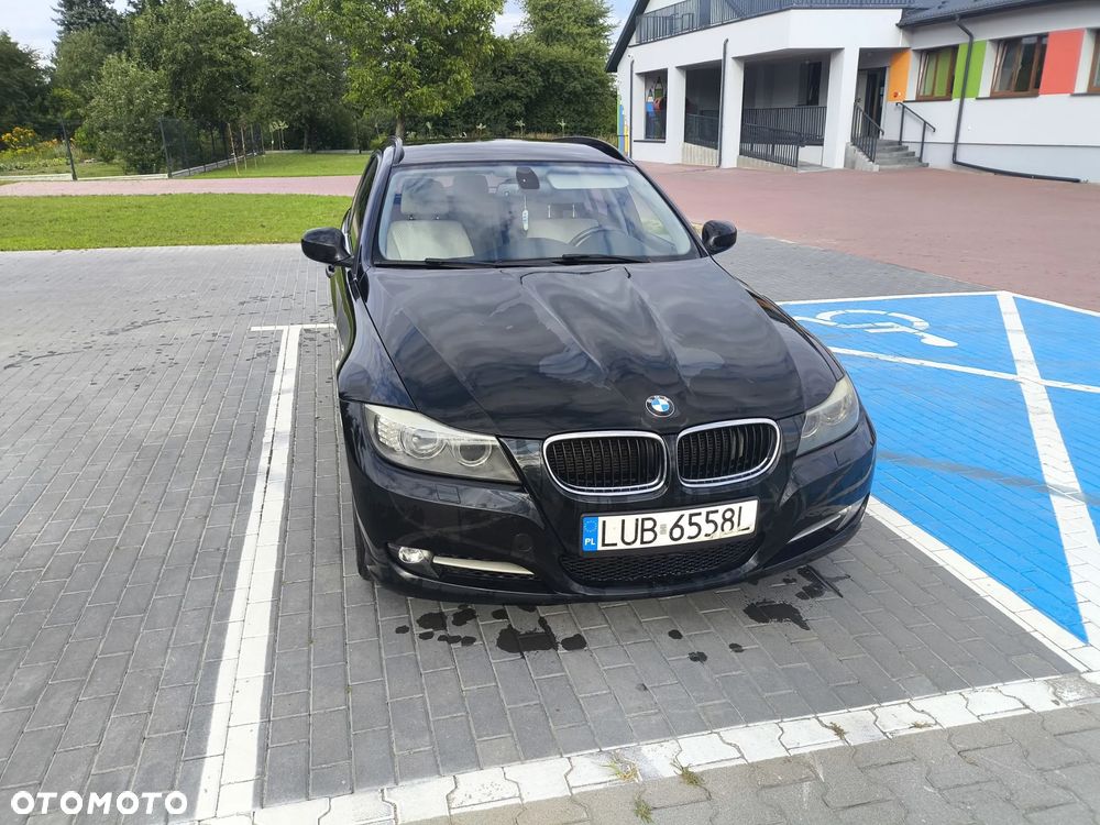 BMW Seria 3 320d - 3