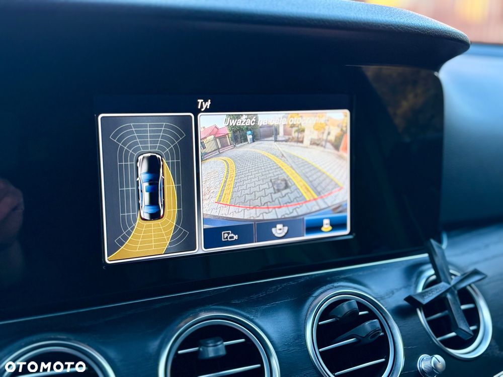 Mercedes-Benz Klasa E 220 d 9G-TRONIC - 15