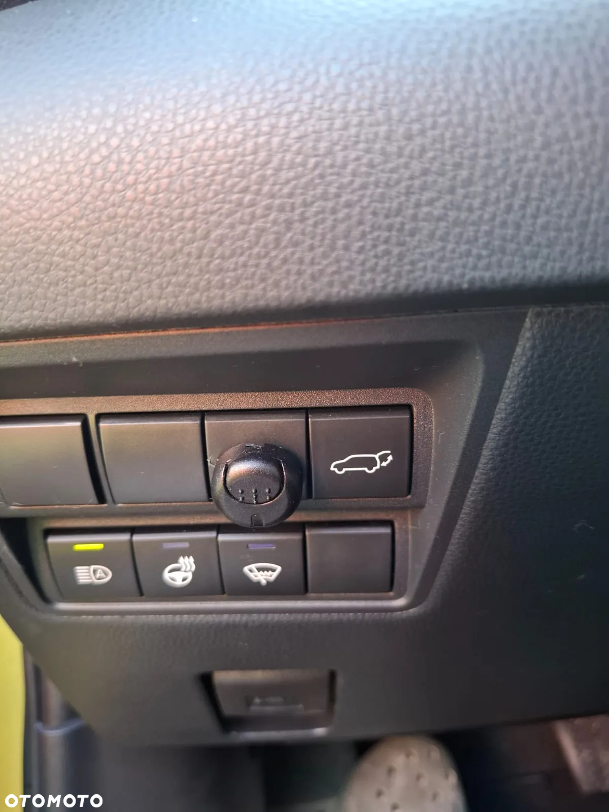 Toyota Yaris Cross Hybrid 1.5 Adventure - 13