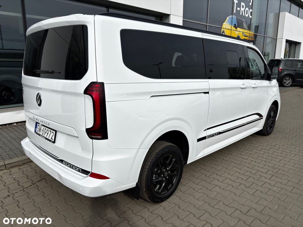 Volkswagen Caravelle - 10