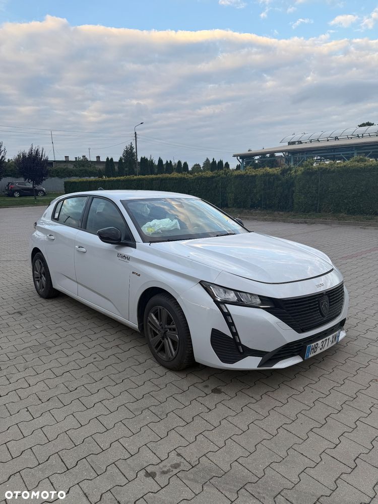 Peugeot 308 - 8