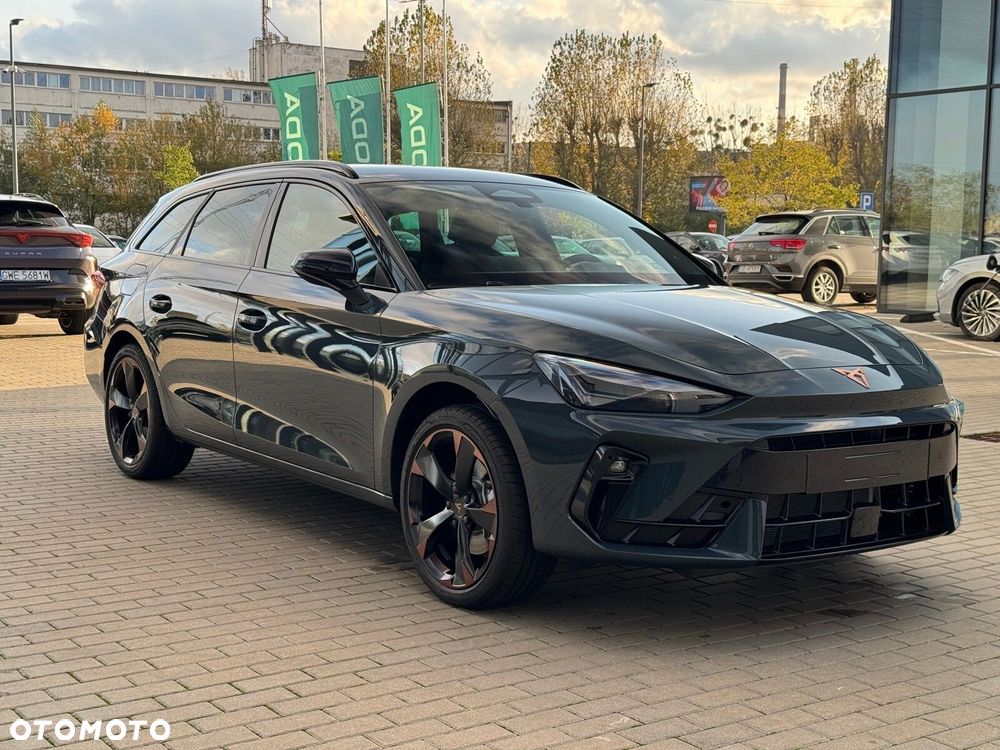 Cupra Leon Sportstourer - 3