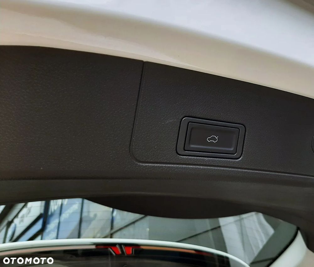 Chery Tiggo 8 1.5 T-GDI Super Hybrid Prestige DCT - 23