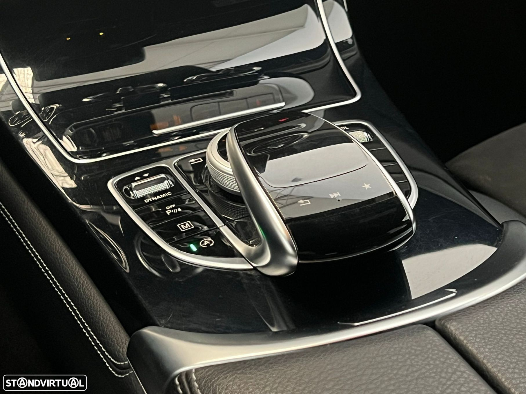 Mercedes-Benz GLC 250 d AMG Line 4-Matic - 42