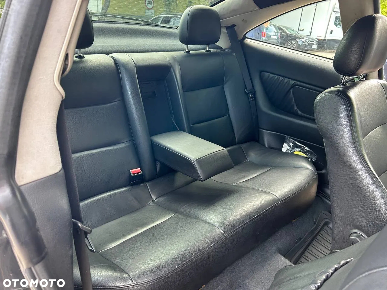 Opel Astra II Coupe 2.2 - 22