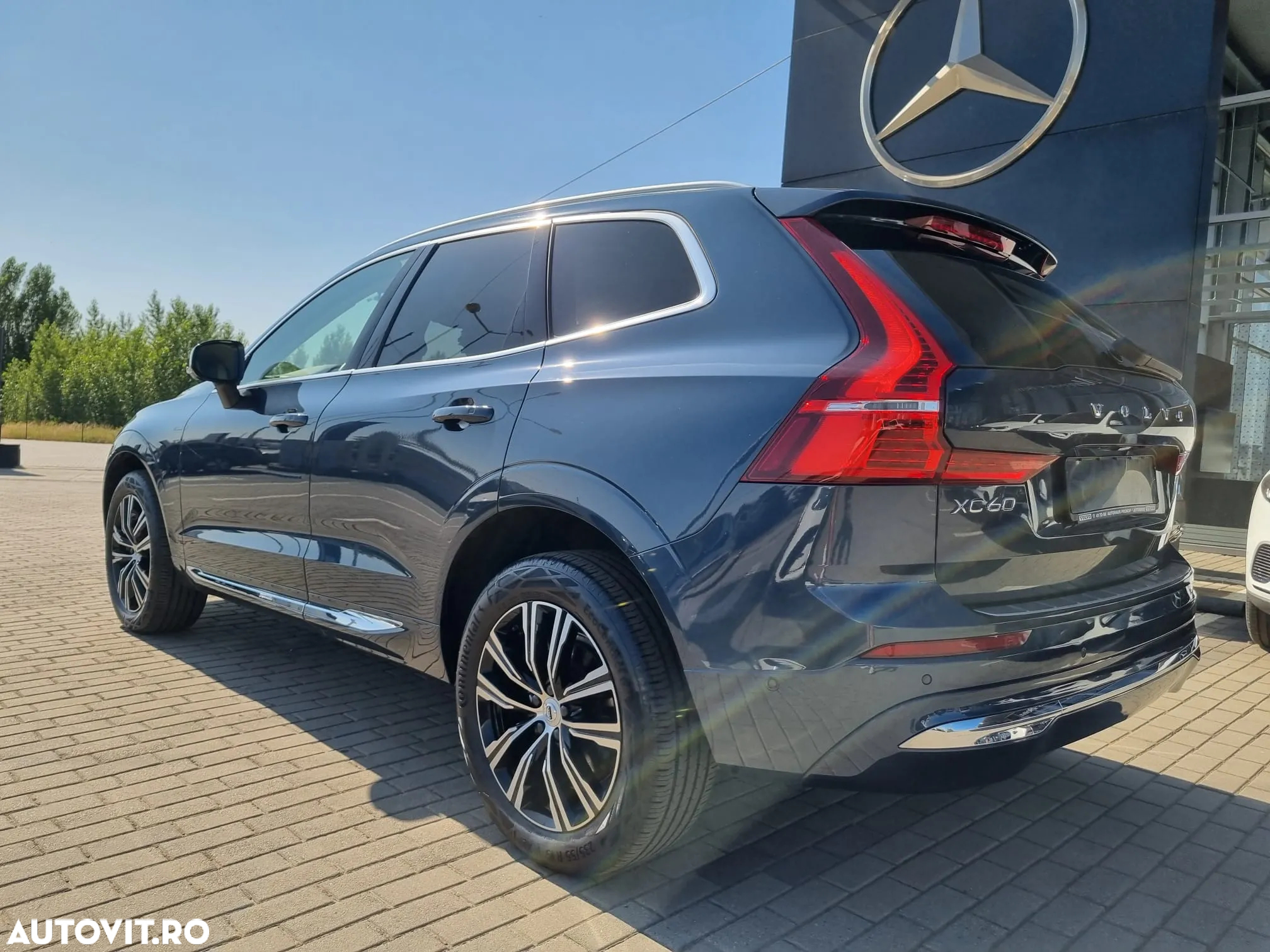 Volvo XC 60 B4 MHEV Inscription - 8