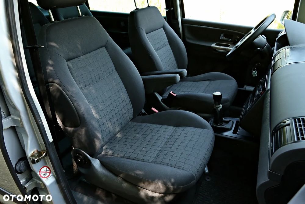Seat Alhambra - 32