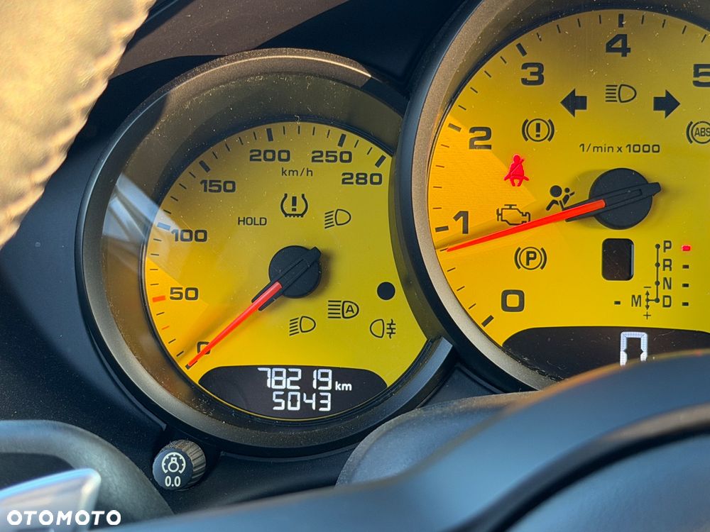 Porsche 718 Cayman GPF PDK - 12