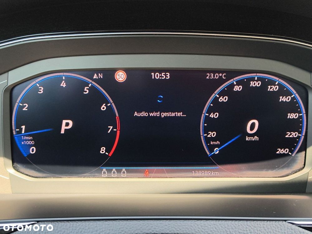 Volkswagen Passat - 24