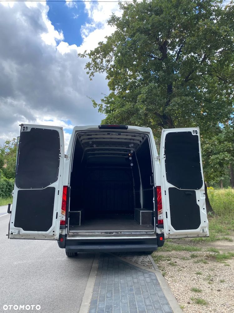 Iveco Daily - 12