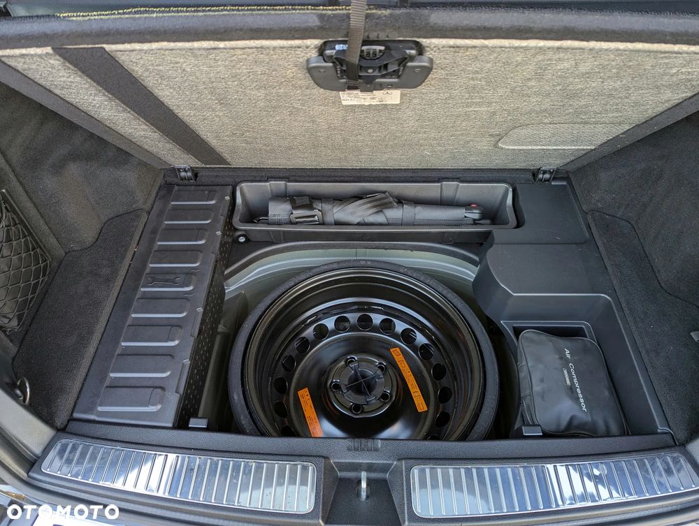 Mercedes-Benz GLK 350 4-Matic - 24