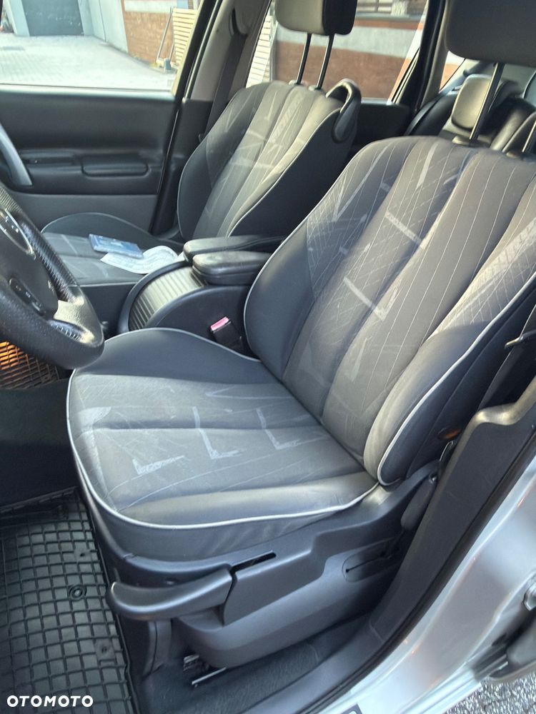 Renault Scenic 2.0 16V Privilege - 21