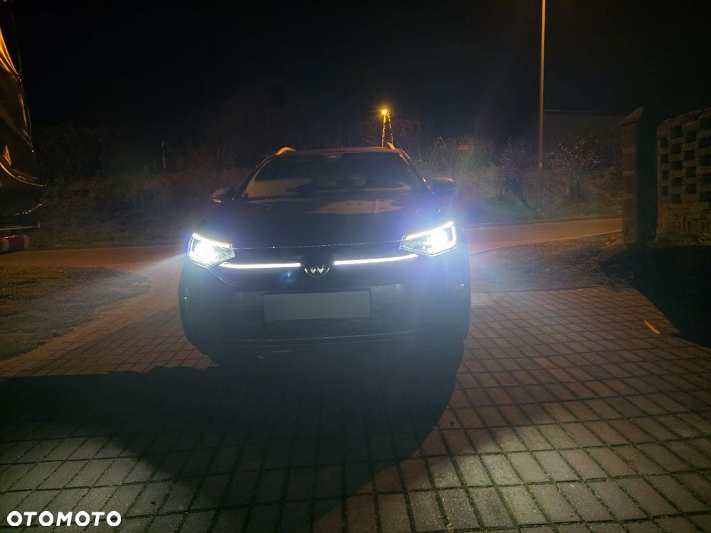 Volkswagen Taigo 1.5 TSI ACT Style DSG - 11