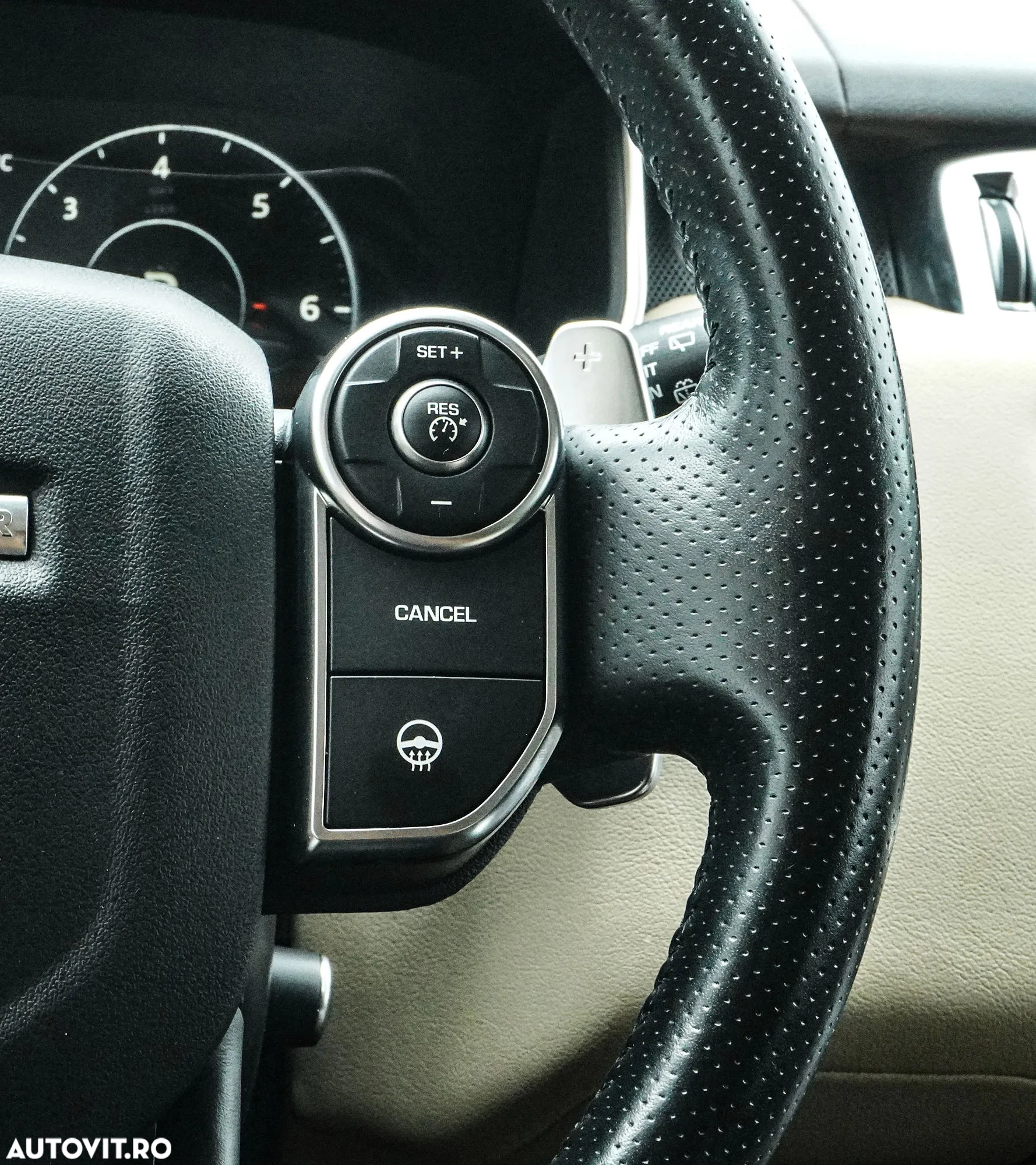 Land Rover Range Rover Sport 3.0 I TDV6 HSE Dynamic - 32