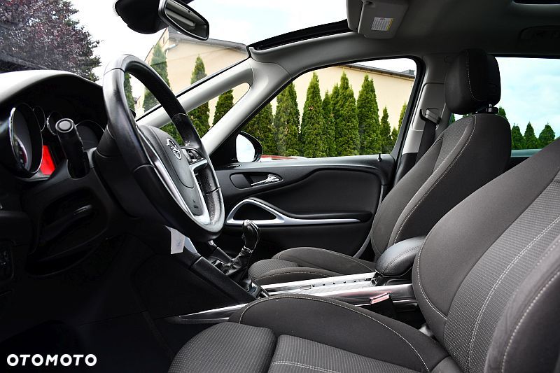 Opel Zafira 1.4 T Cosmo - 9