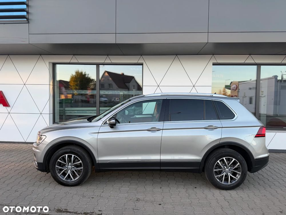 Volkswagen Tiguan 2.0 TDI SCR 4MOTION BlueMotion Technology DSG Lounge Sport & Style - 3
