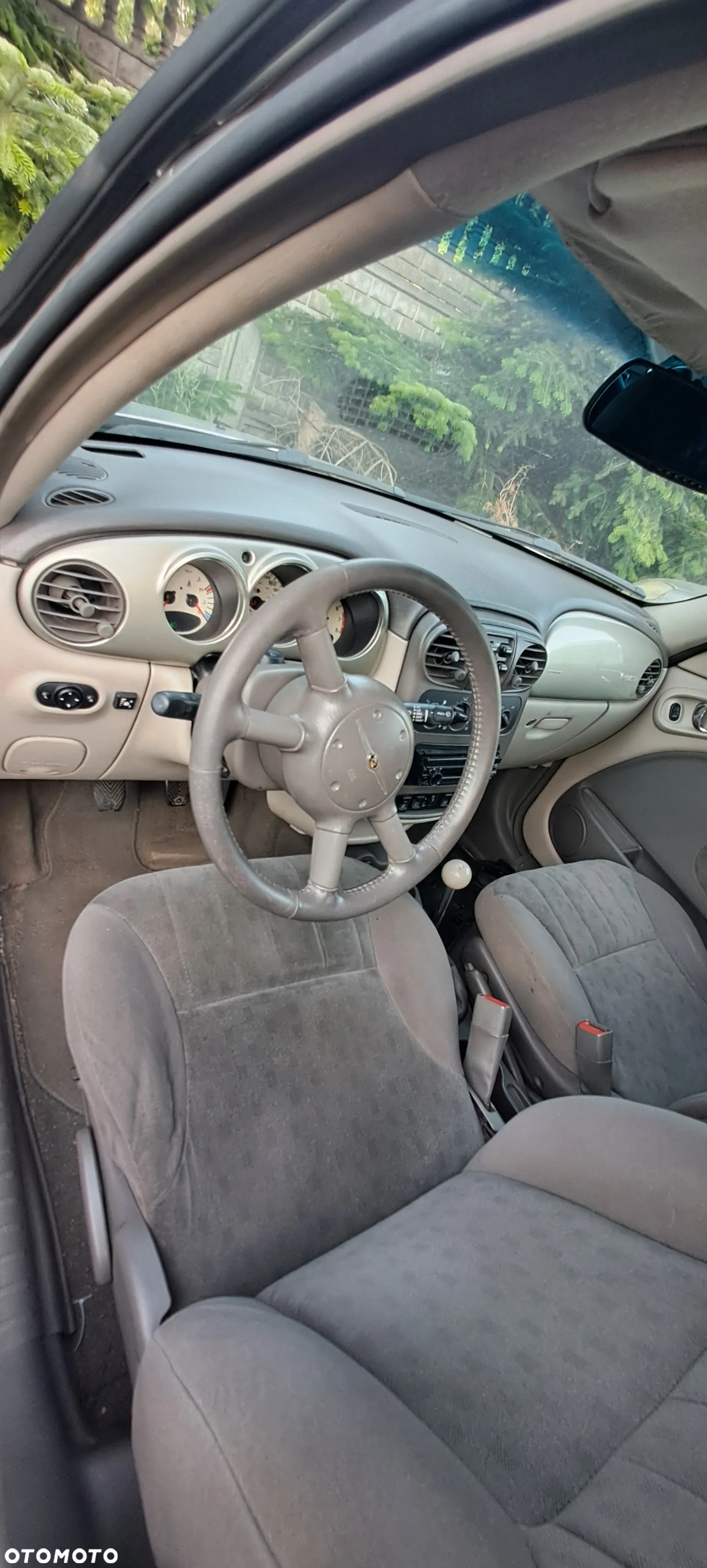Chrysler PT Cruiser - 12