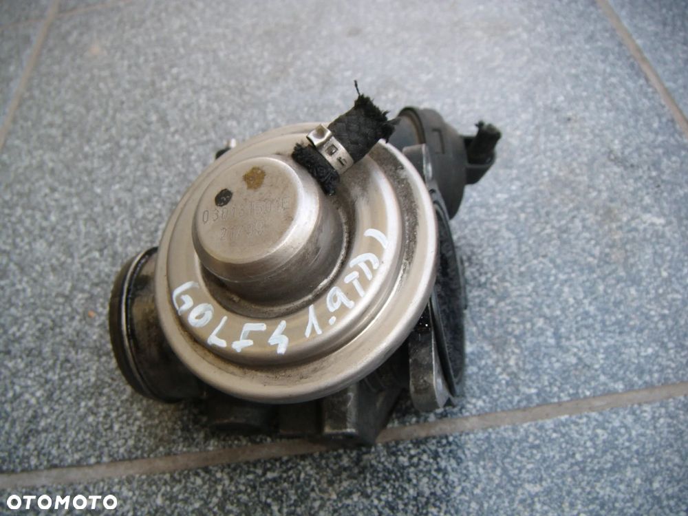 vw golf 4 1.9 tdi zawór egr 038131501e - 1