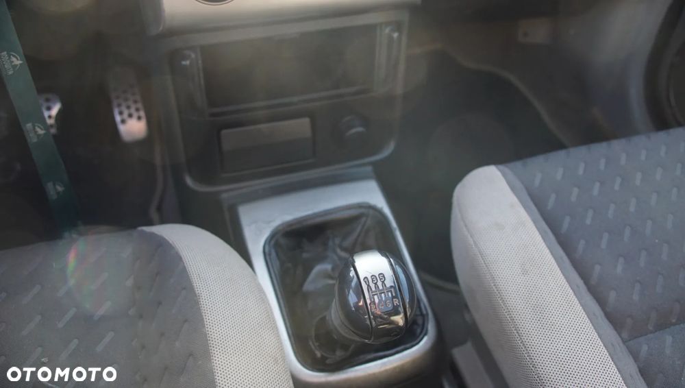 Auto na części - Nissan X-Trail I T30 2.2 DCI 136 KM YD22ETI 32010EQ068 KY0 2001R Silnik Skrzynia Drzwi Maska Klapa Zderzak Błotnik Lusterko Szyba Lampa Deska Kokpit Sterownik Moduł Czujnik Licznik Panel Kierownica - 12