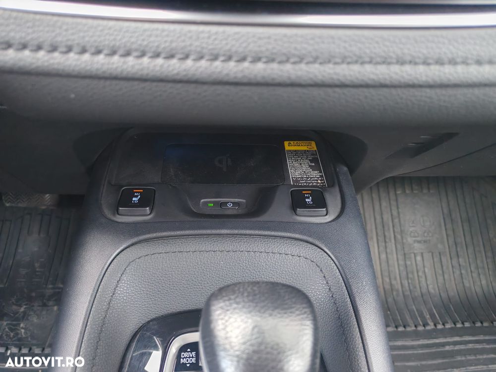 Toyota Corolla 1.8 HSD Exclusive Plus - 18