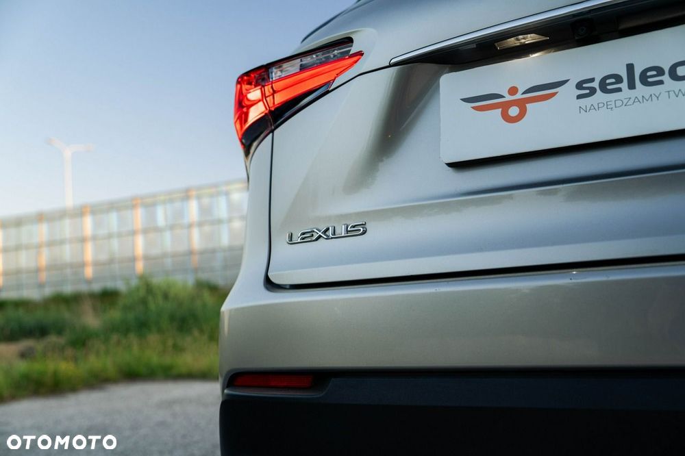 Lexus NX 200t Elite AWD - 14