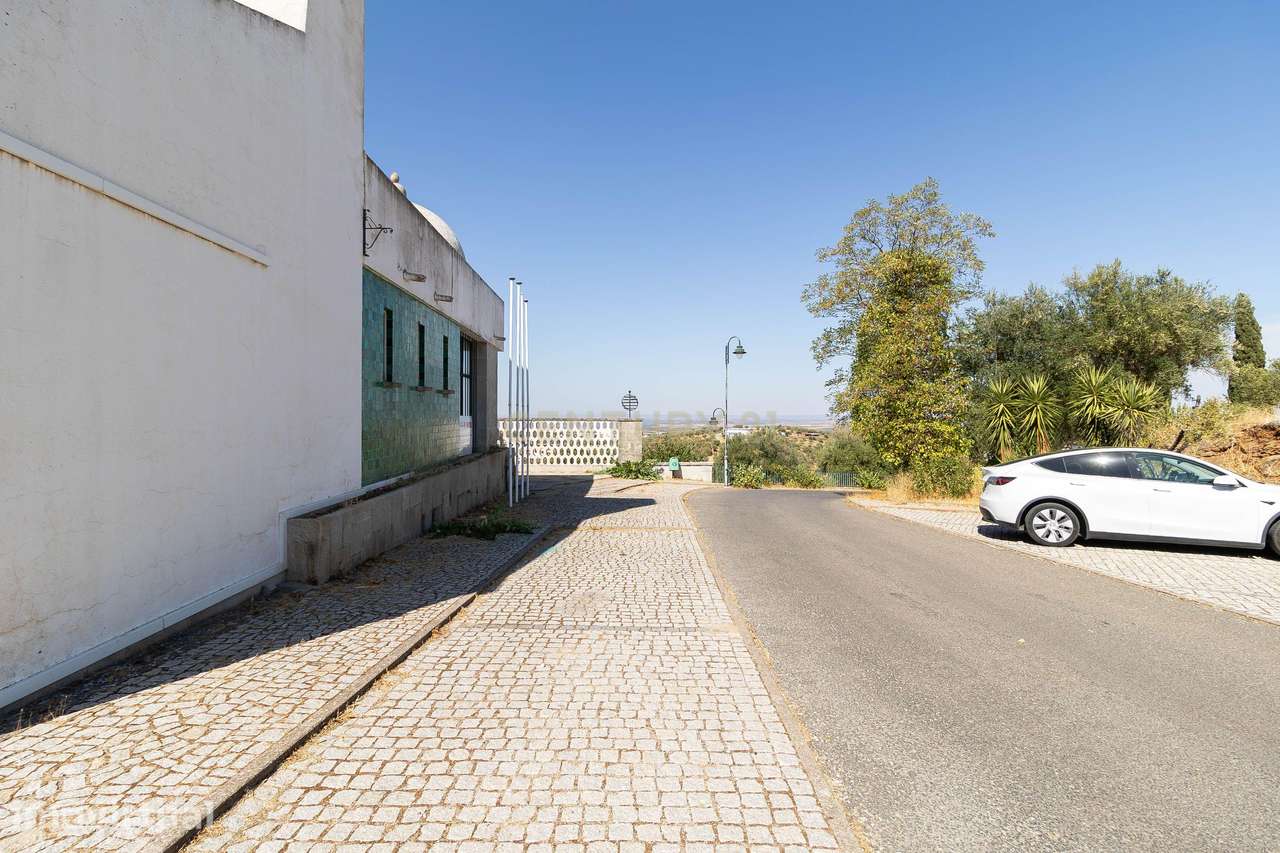 Hotel com Projeto aprovado - Serpa, Beja - Grande imagem: 3/44