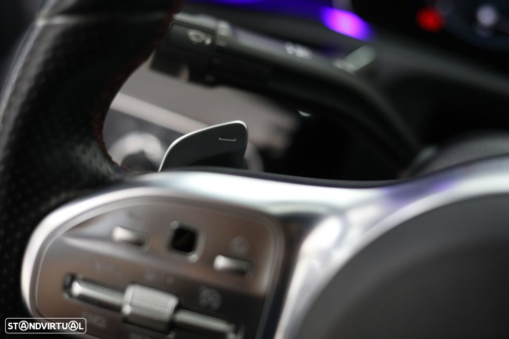 Mercedes-Benz A 180 Limousine d AMG Line Aut. - 33