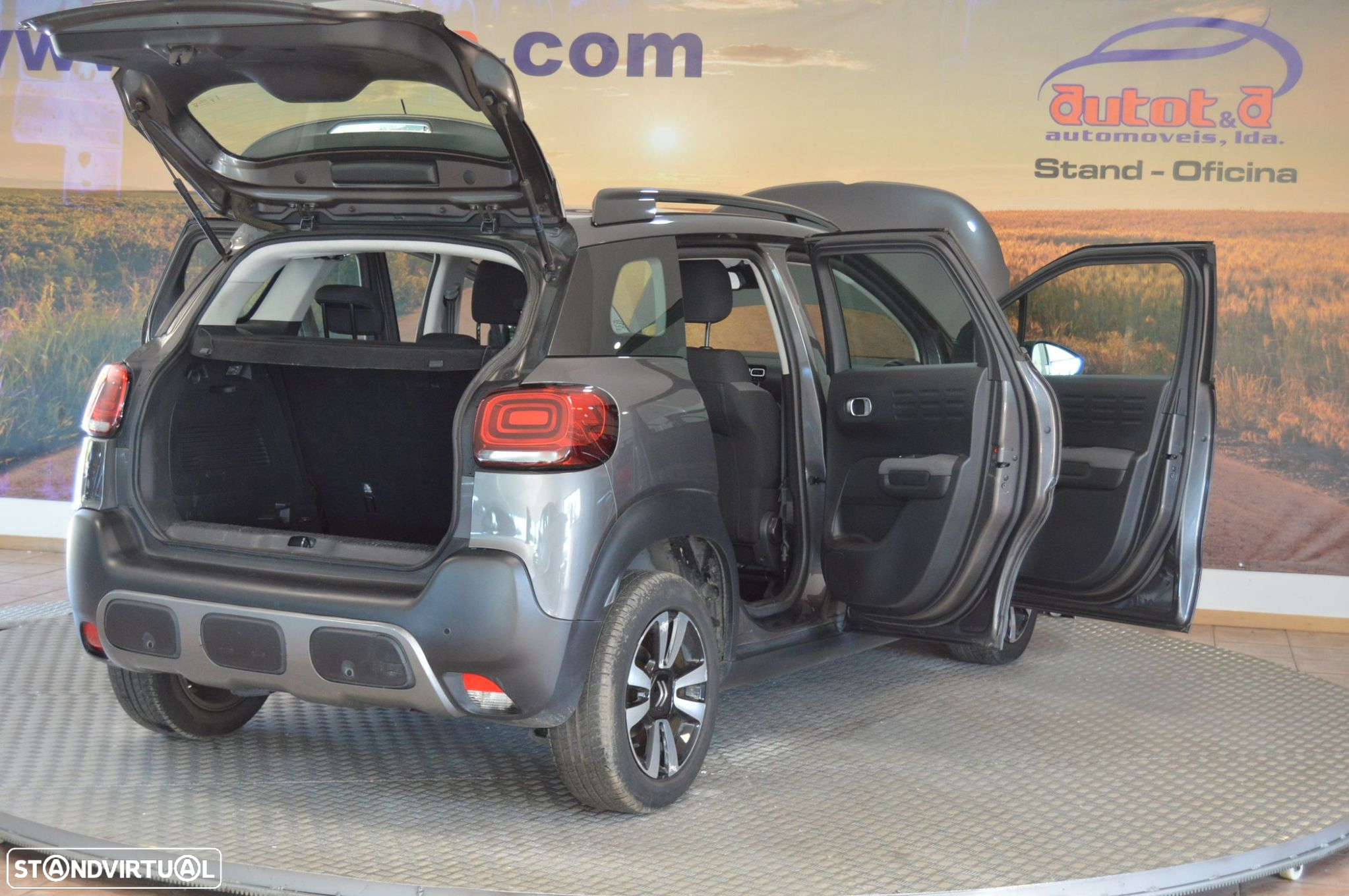 Citroën C3 Aircross 1.5 BlueHDi Shine EAT6 S&S - 13