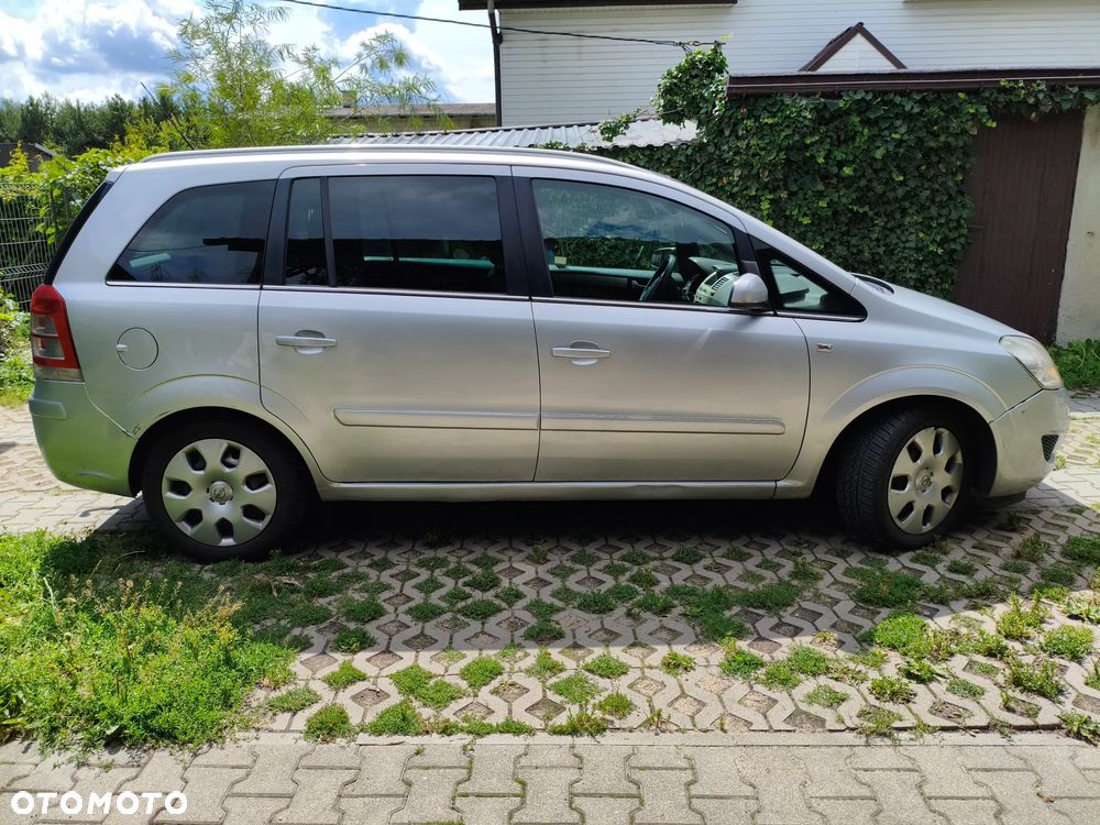 Opel Zafira - 6