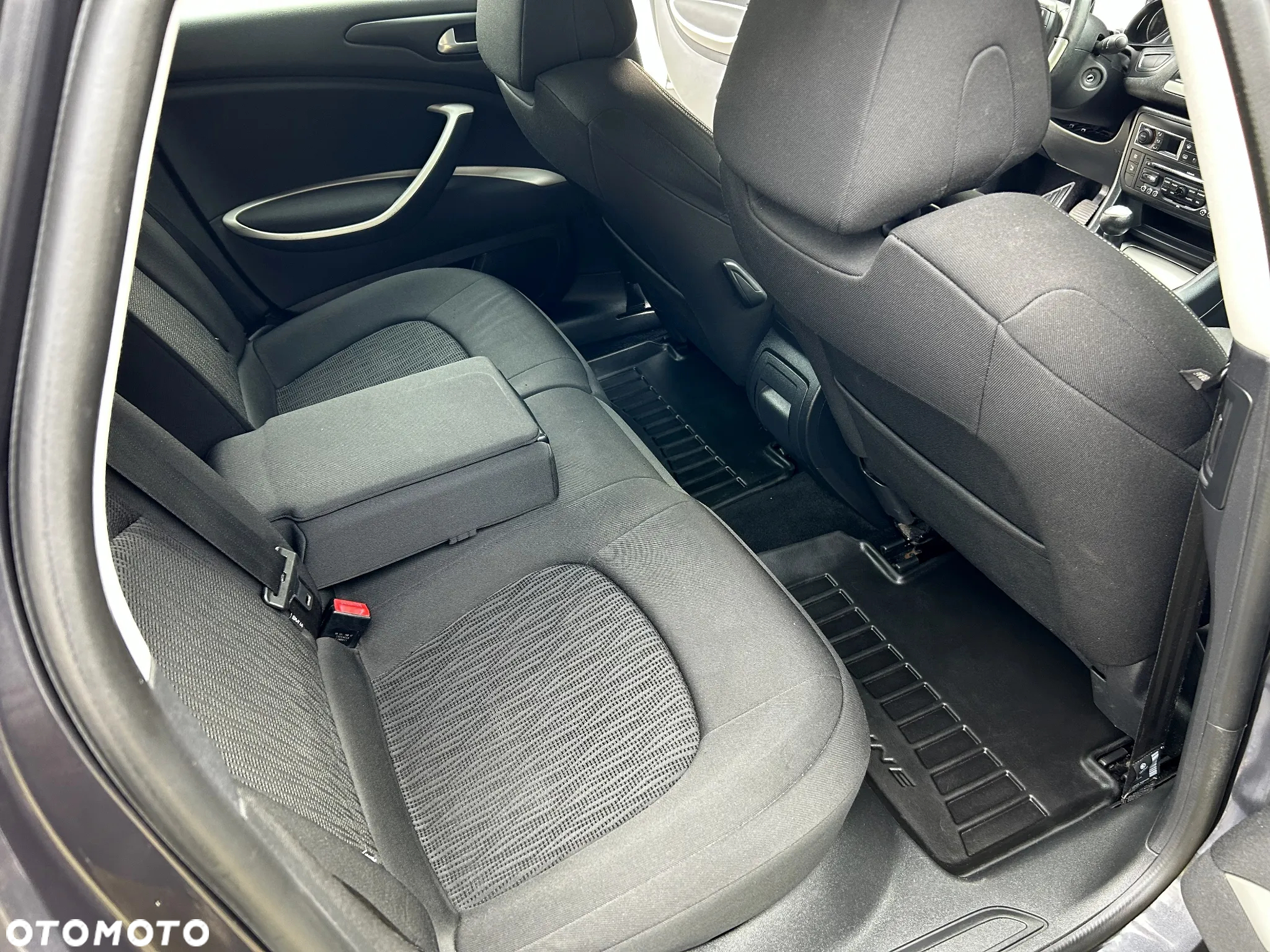 Citroën C5 1.6 HDi Attraction - 10