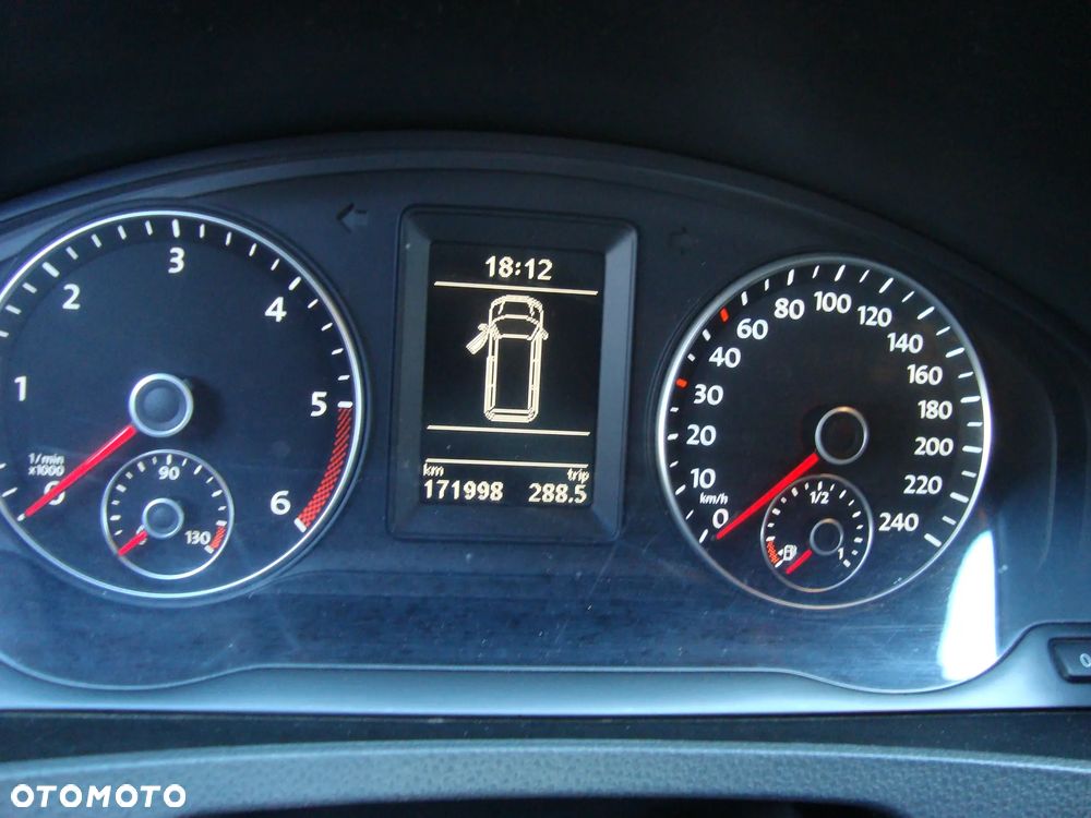 Volkswagen Transporter Caravelle Kurz Trendline - 18