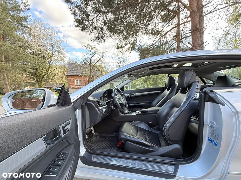 Mercedes-Benz Klasa E 350 CDI BlueEff - 15