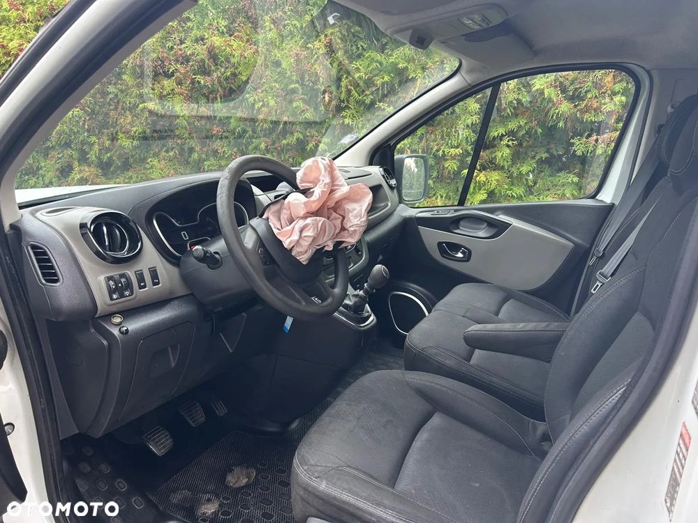 Renault Trafic - 9