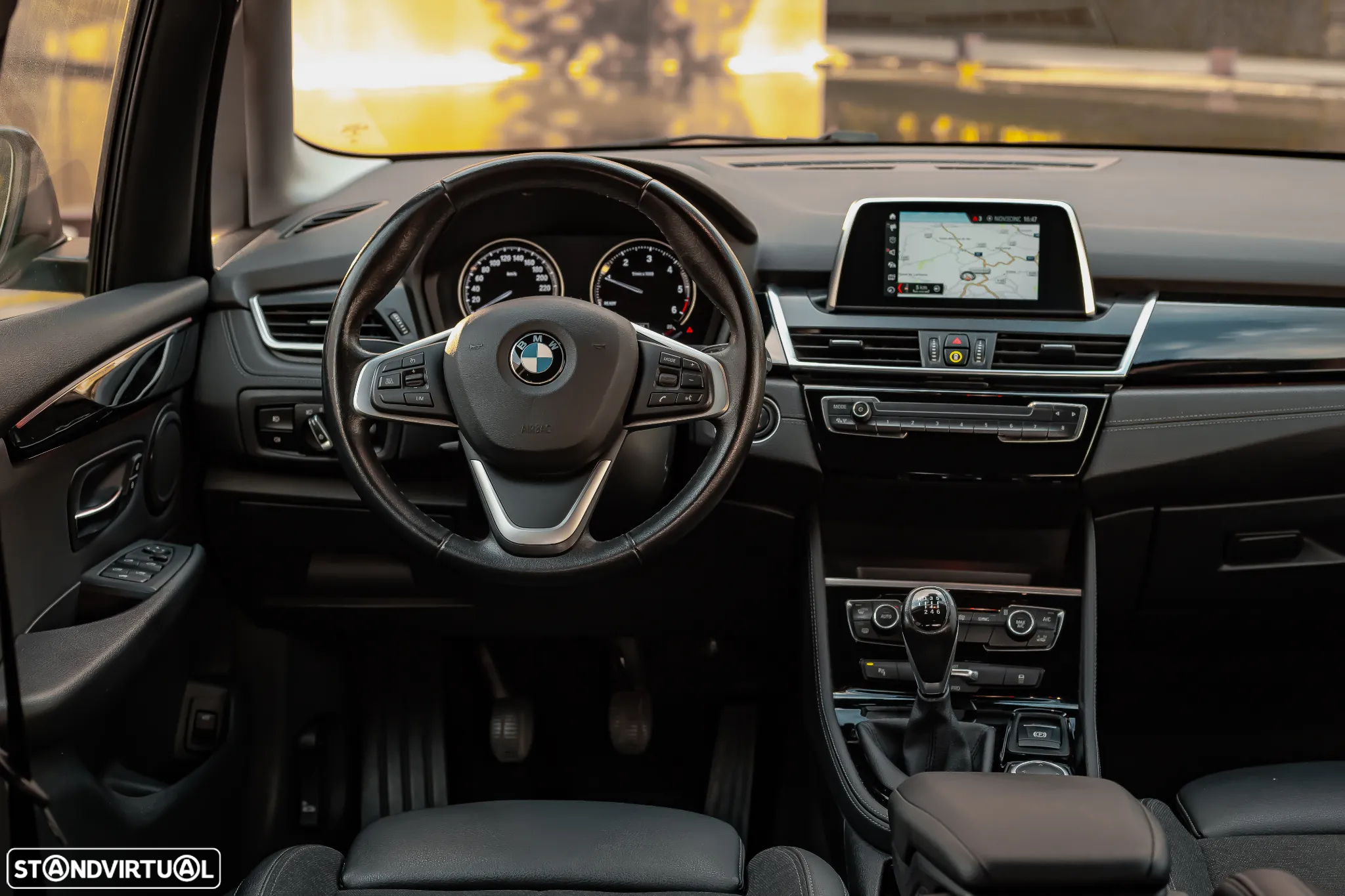 BMW 216 Active Tourer d Advantage - 32