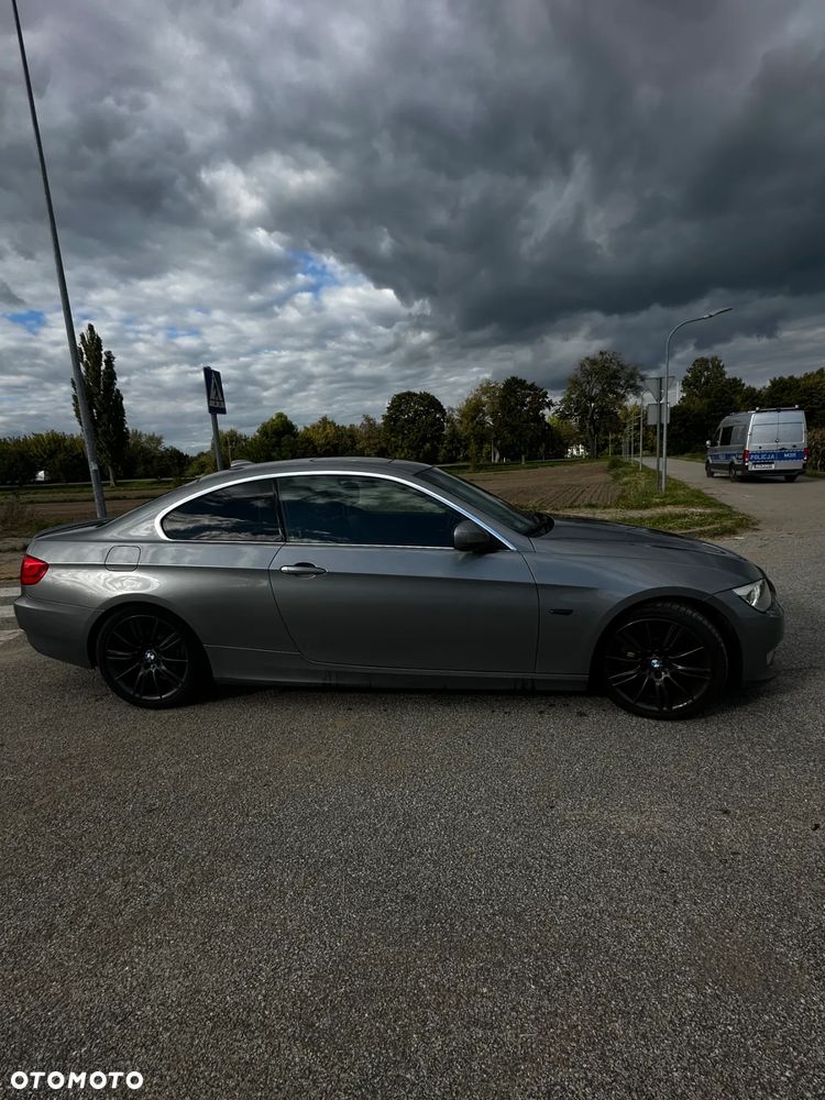 BMW Seria 3 320d - 2
