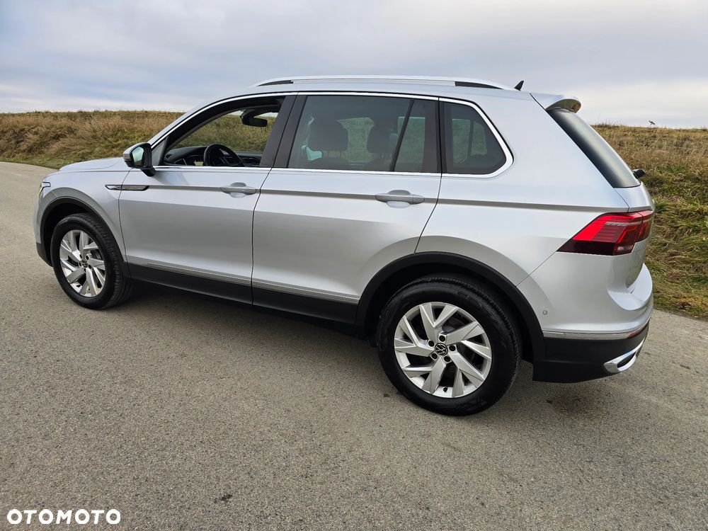 Volkswagen Tiguan 2.0 TDI SCR 4MotION DSG Elegance - 11